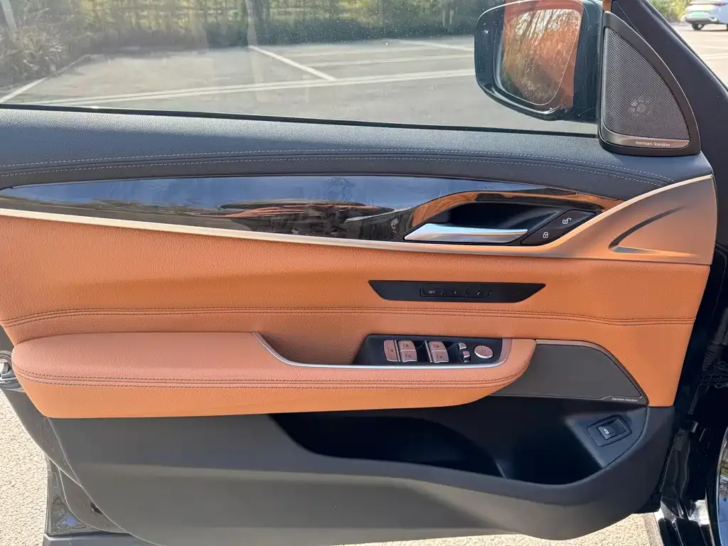 BMW 6 Series GT 2024 из CN, фото 6