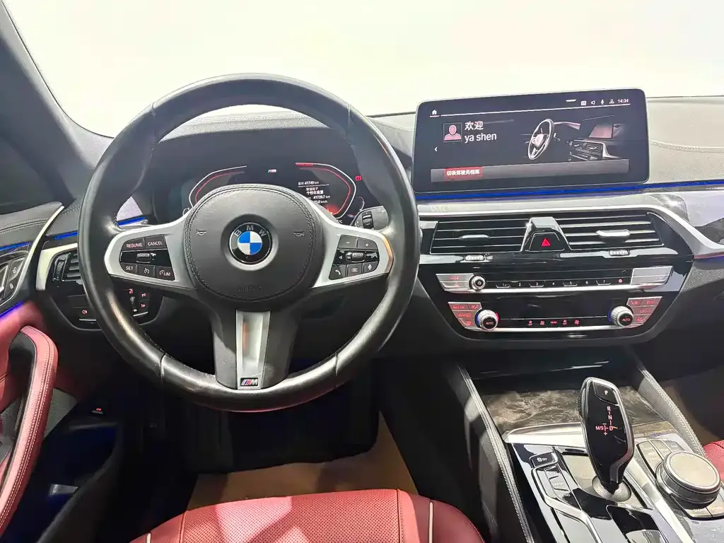 BMW 5 Series — фото 10