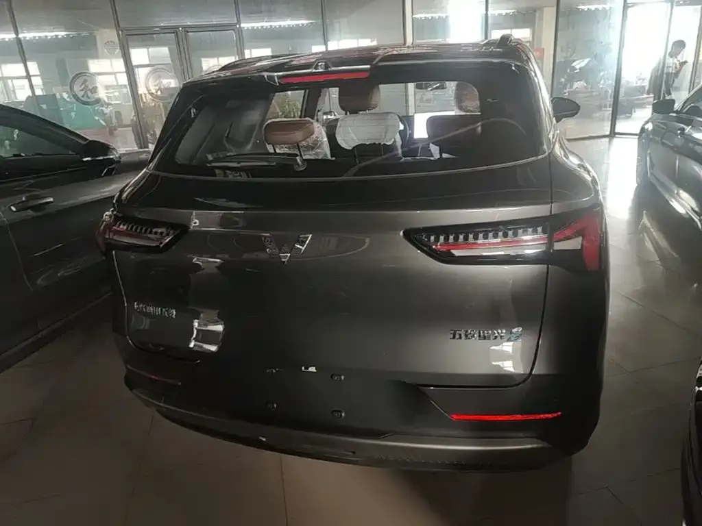 Wuling Xingguang S — фото 2