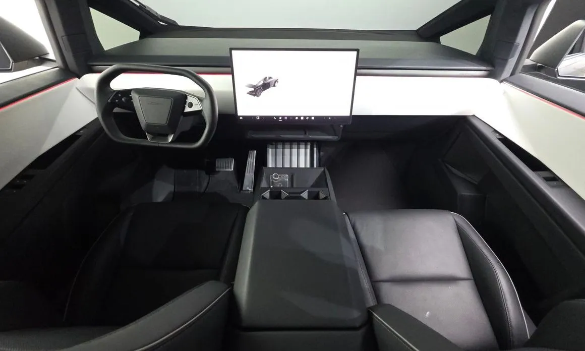 Tesla Cybertruck 2024 из KR, фото 8