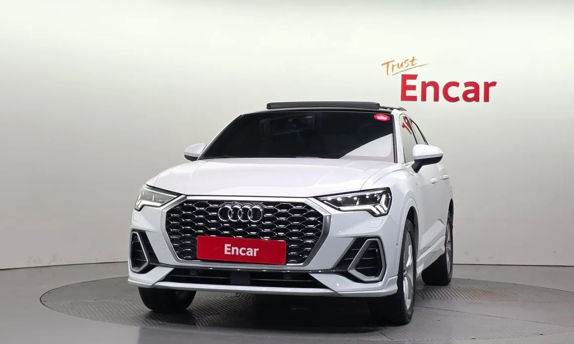 Audi Q3 2023 из KR, фото 2