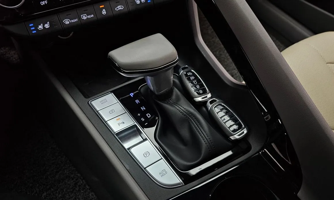 Hyundai AVANTE — фото 3