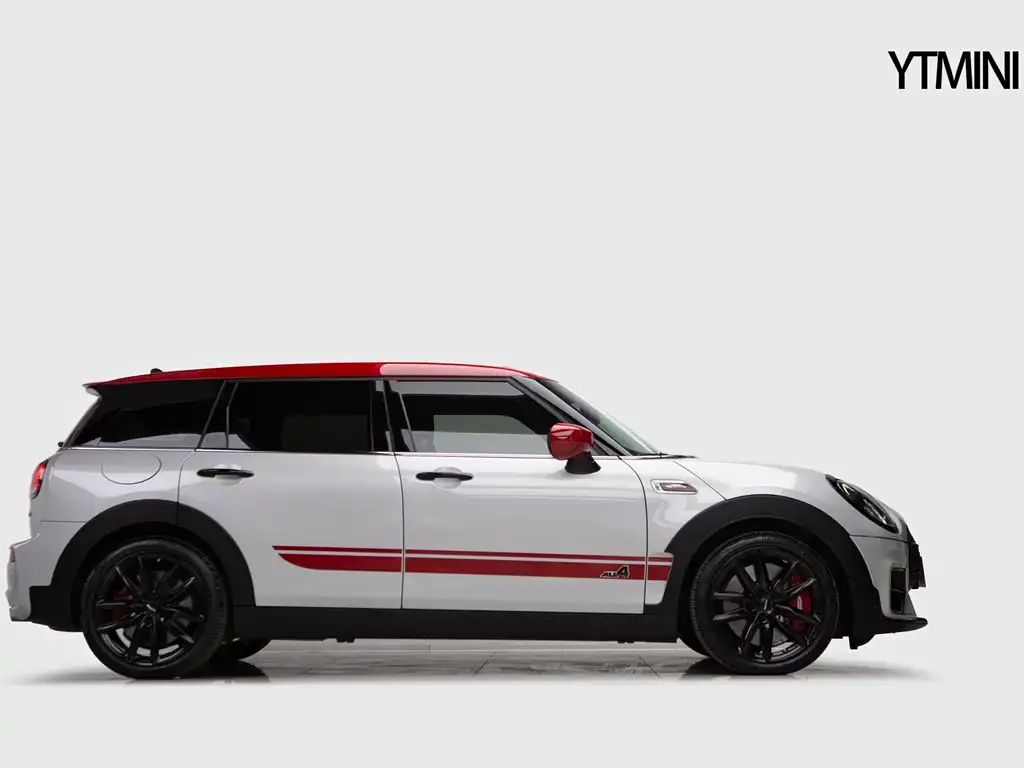 MINI Clubman JCW — фото 9