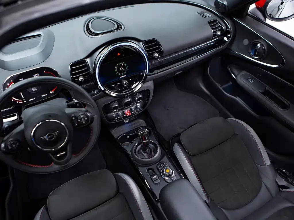 MINI Clubman JCW — фото 8
