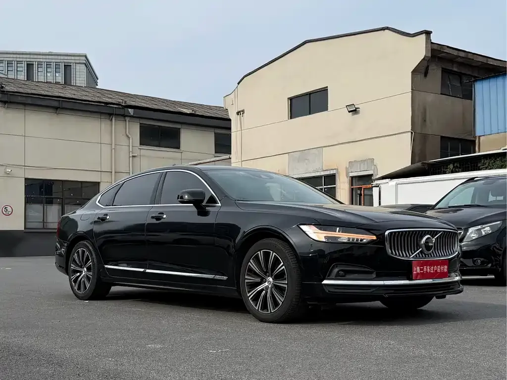 Volvo S90 — фото 7