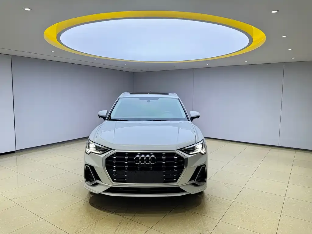 Audi Q3 — фото 6