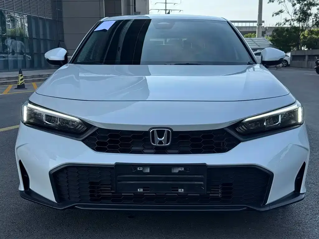 Honda Civic — фото 7