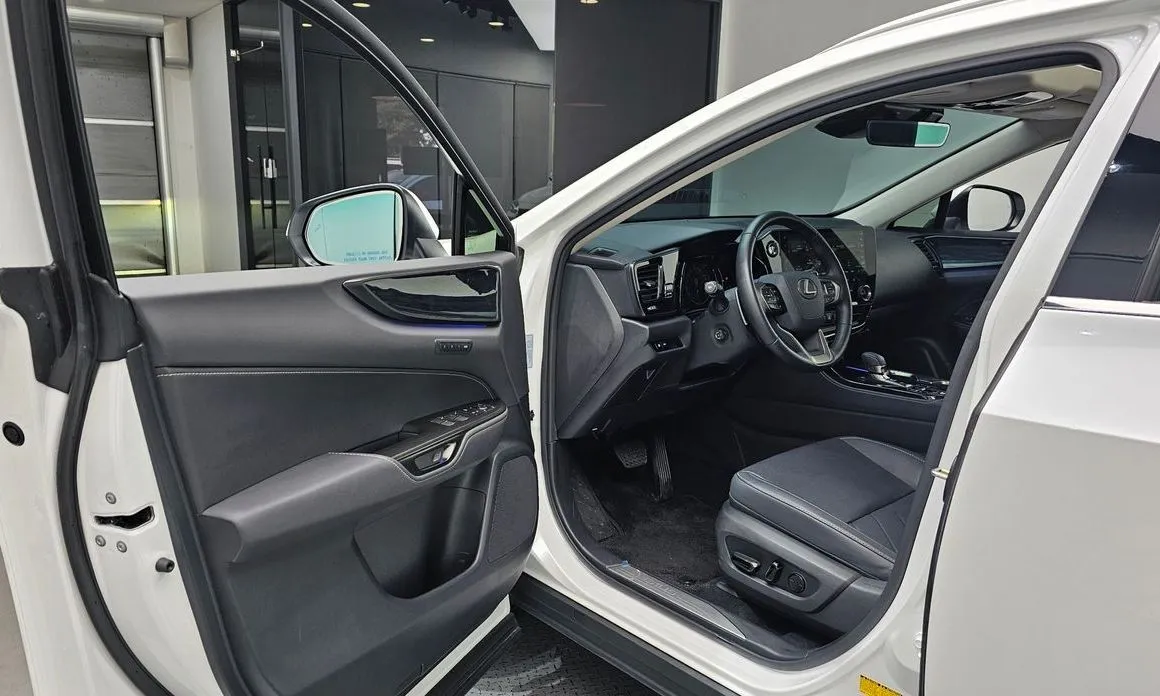 Lexus NX 2025 из KR, фото 5