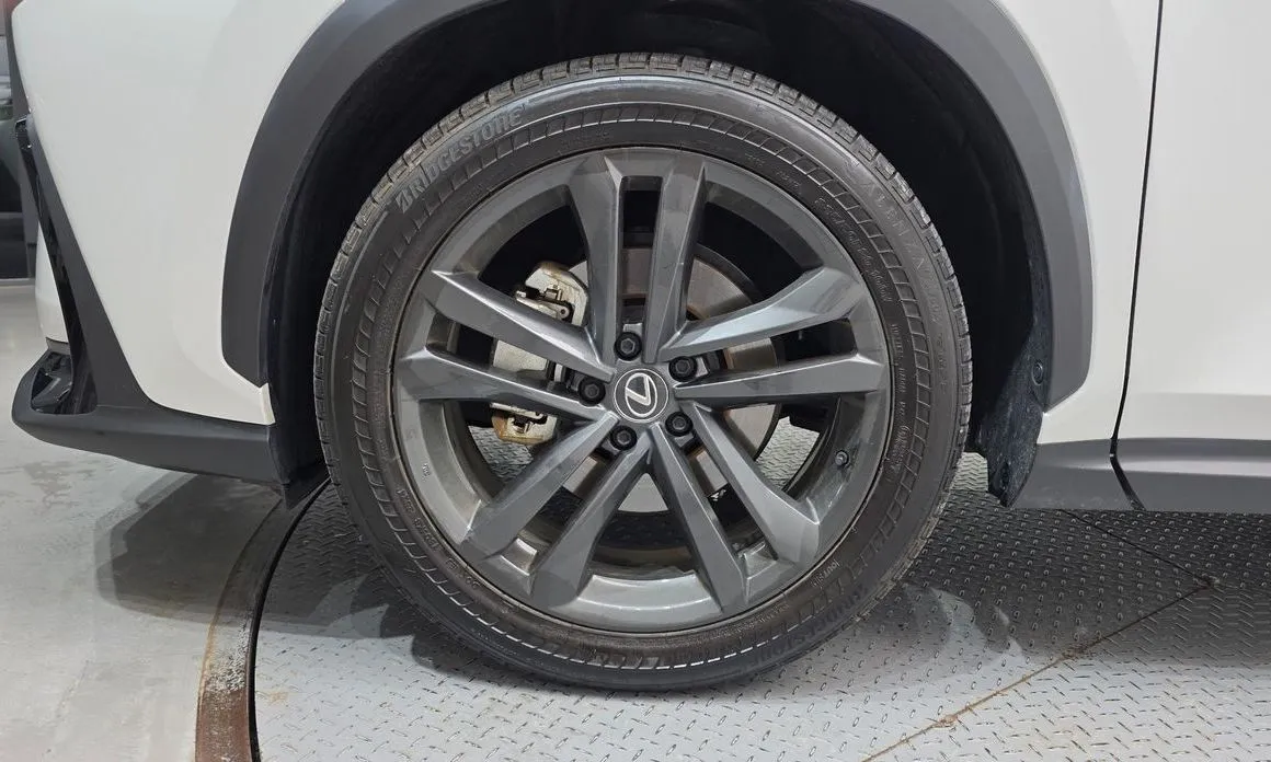 Lexus NX 2025 из KR, фото 10