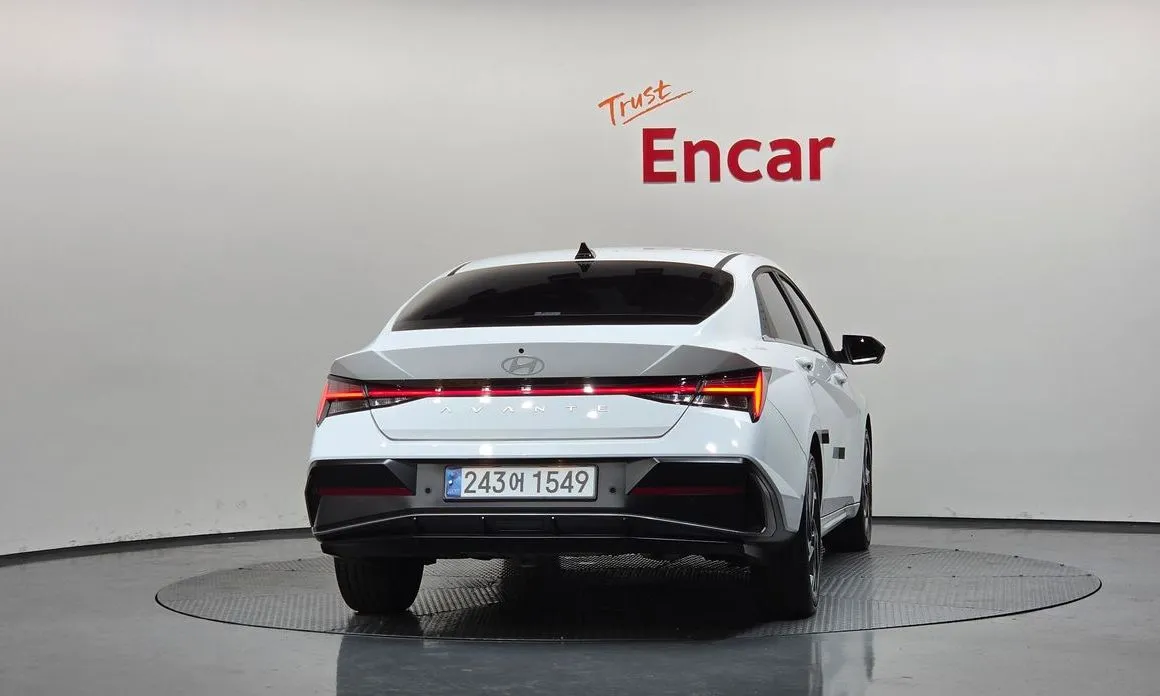 Hyundai AVANTE — фото 4