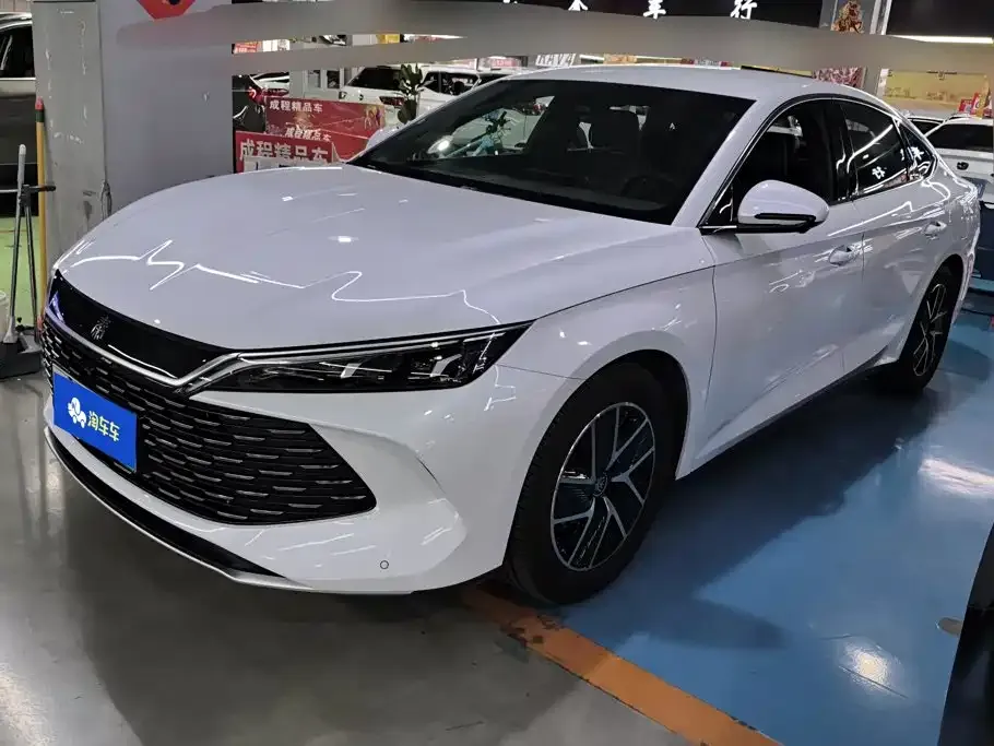 BYD Qin L — фото 1