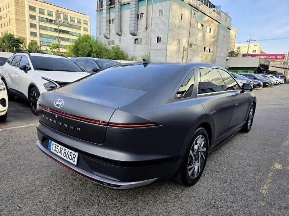 Hyundai Grandeur 2023 из KR, фото 7