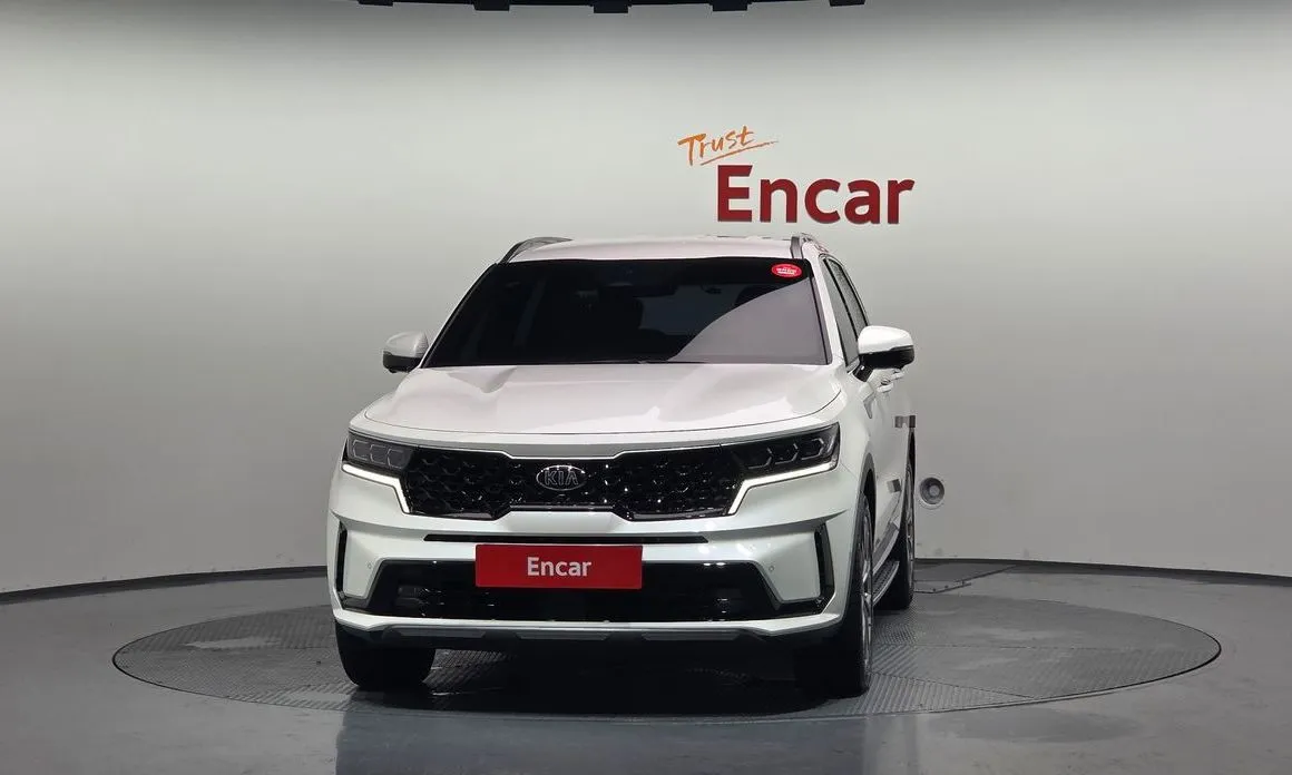 Kia Sorento — фото 5