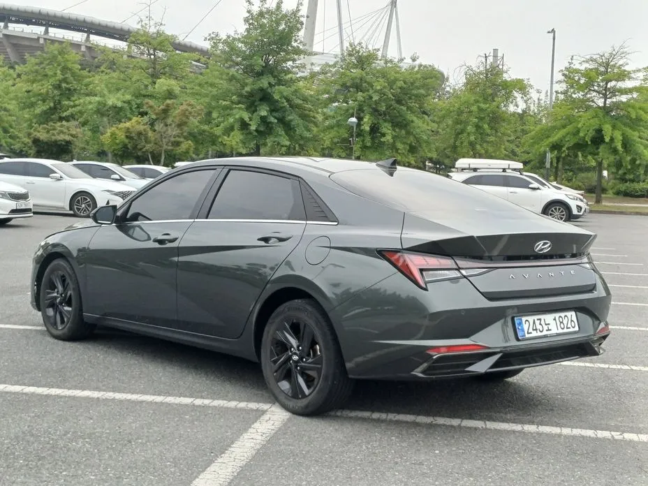 Hyundai AVANTE — фото 6