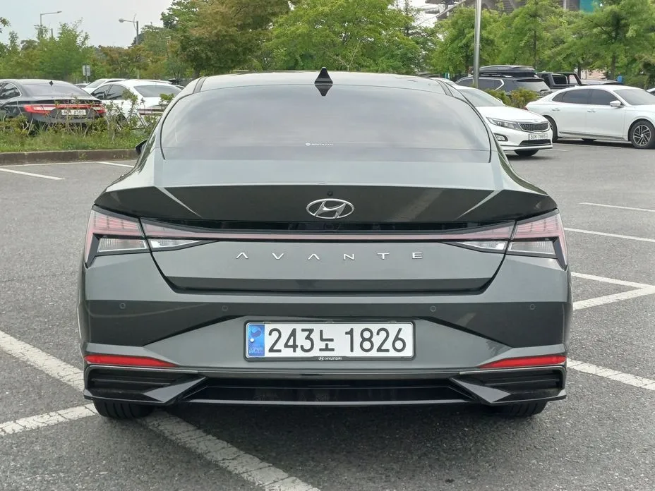 Hyundai AVANTE — фото 4