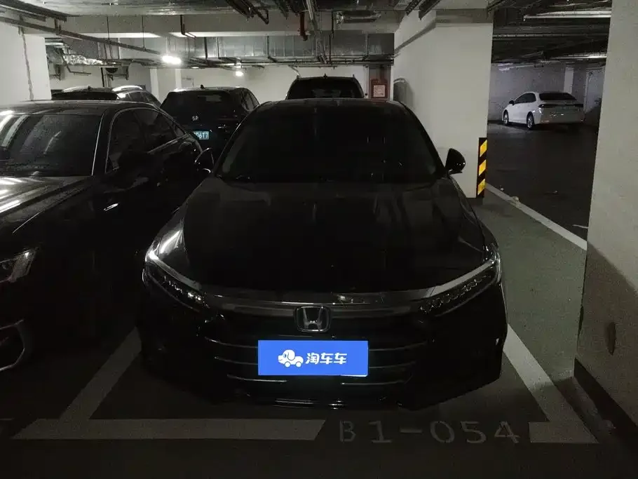 Honda Accord — фото 2