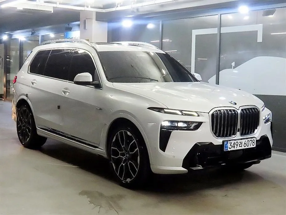 BMW X7 — фото 3