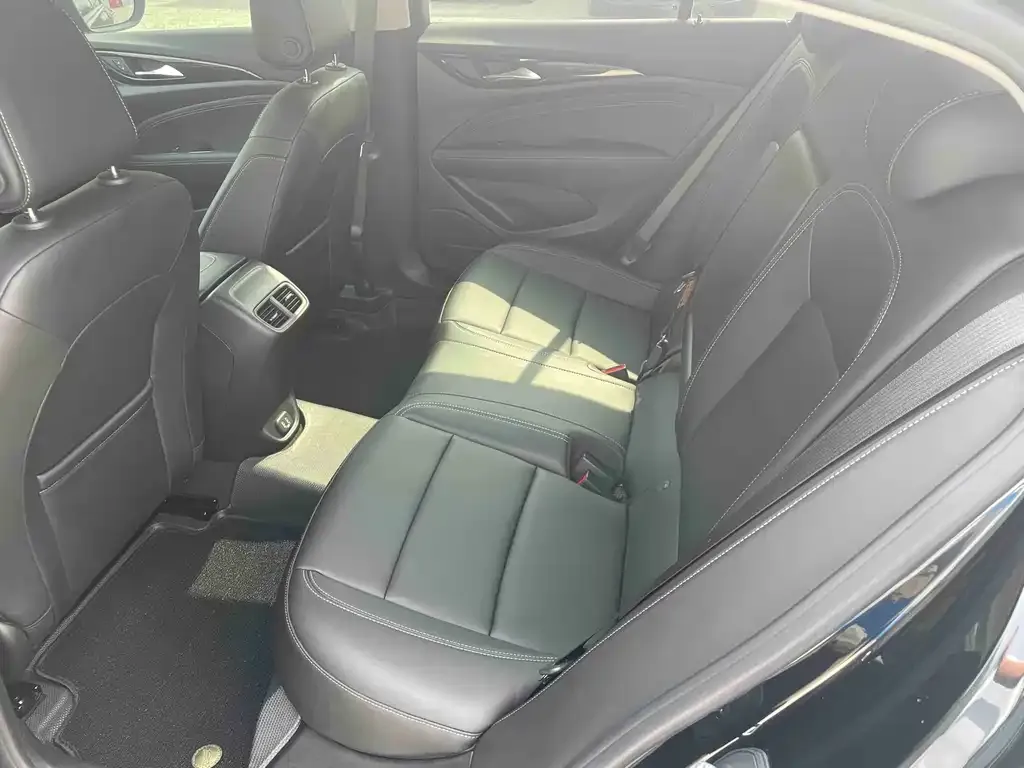 Buick Regal — фото 7