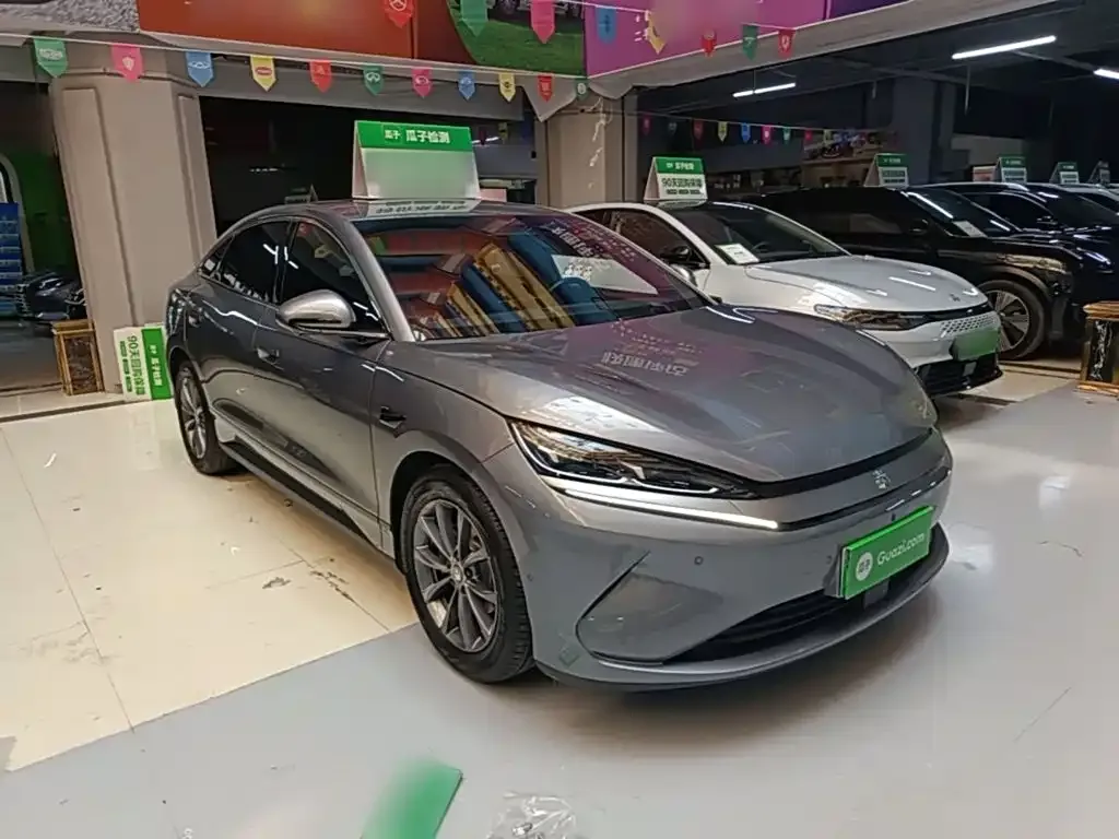 BYD Qin L — фото 8