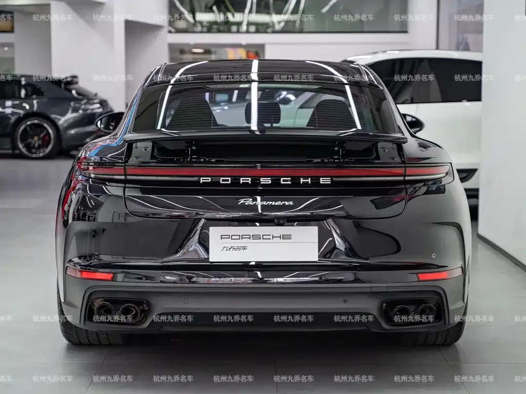 Porsche Panamera — фото 8