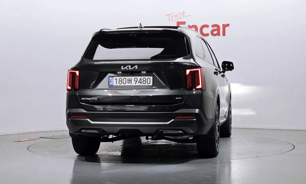 Kia Sorento — фото 7