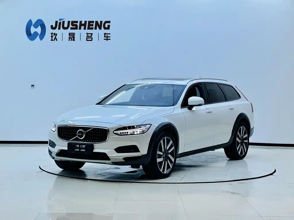 Volvo V90 — фото 1