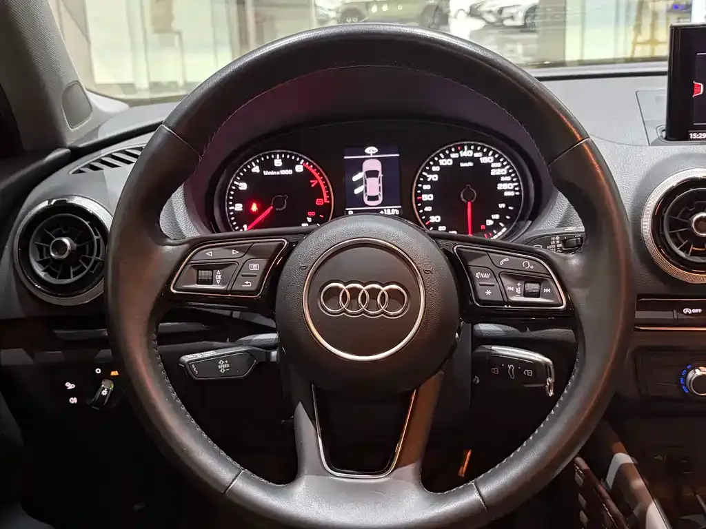 Audi A3 — фото 5
