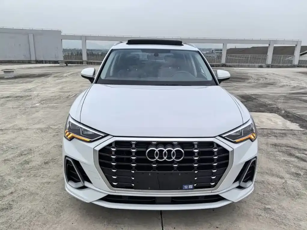 Audi Q3 — фото 3
