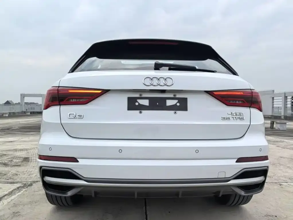 Audi Q3 — фото 2