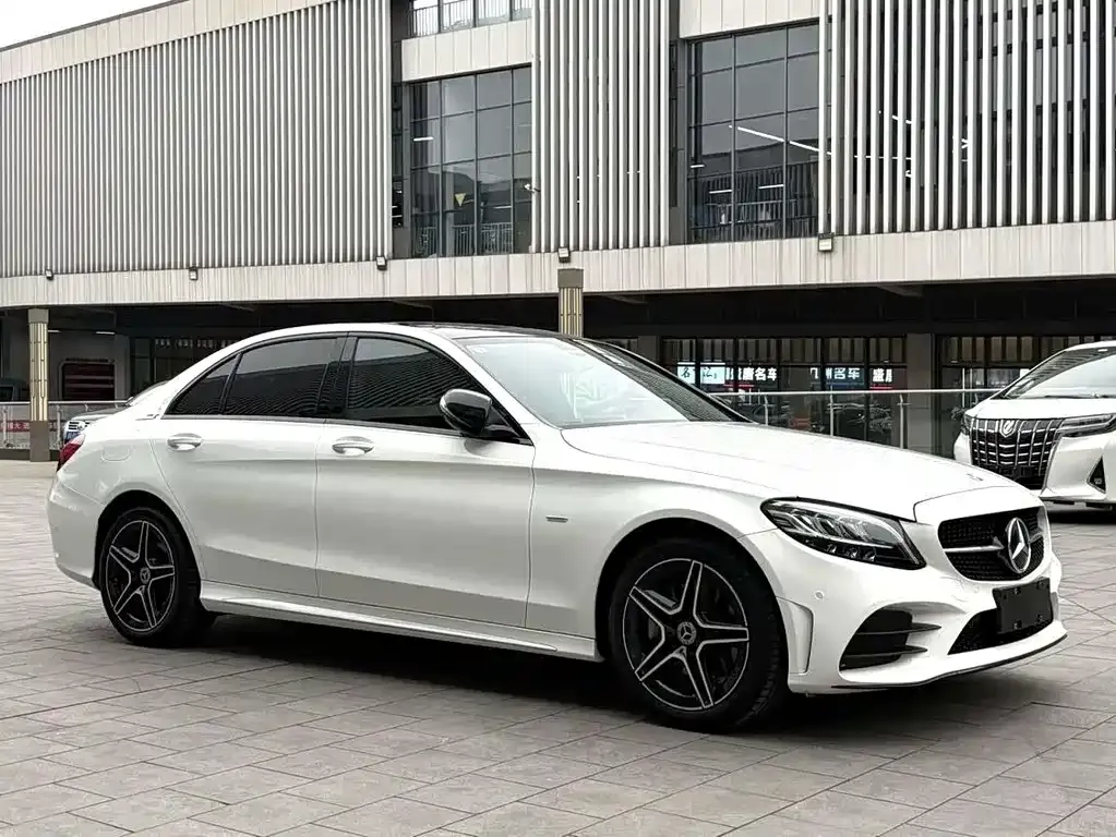 Mercedes-Benz C-Class — фото 7