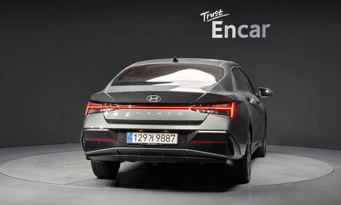 Hyundai AVANTE — фото 4