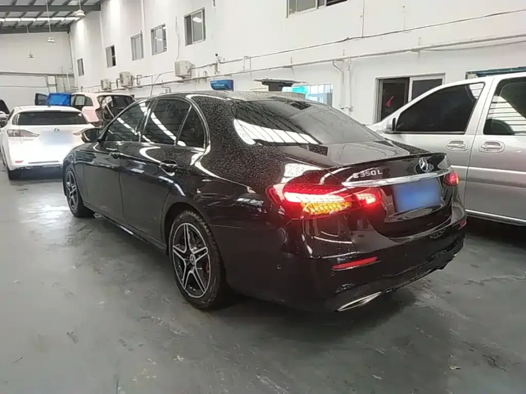 Mercedes-Benz E-Class (Import) — фото 4