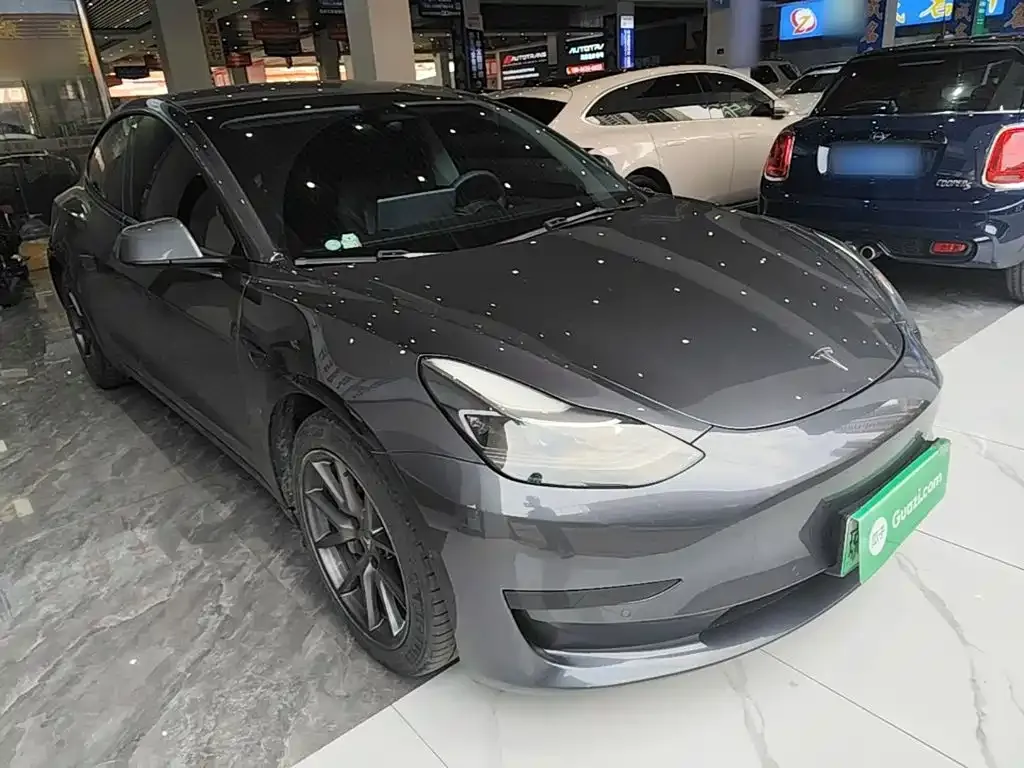 Tesla Model 3 — фото 6
