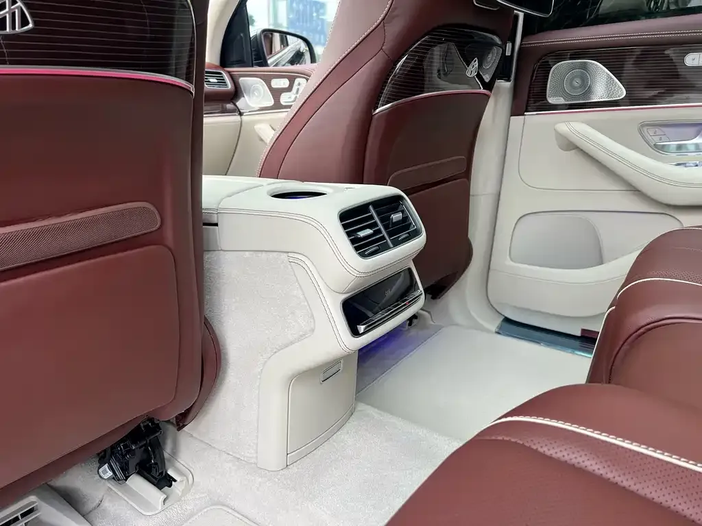 Mercedes-Benz GLS — фото 3