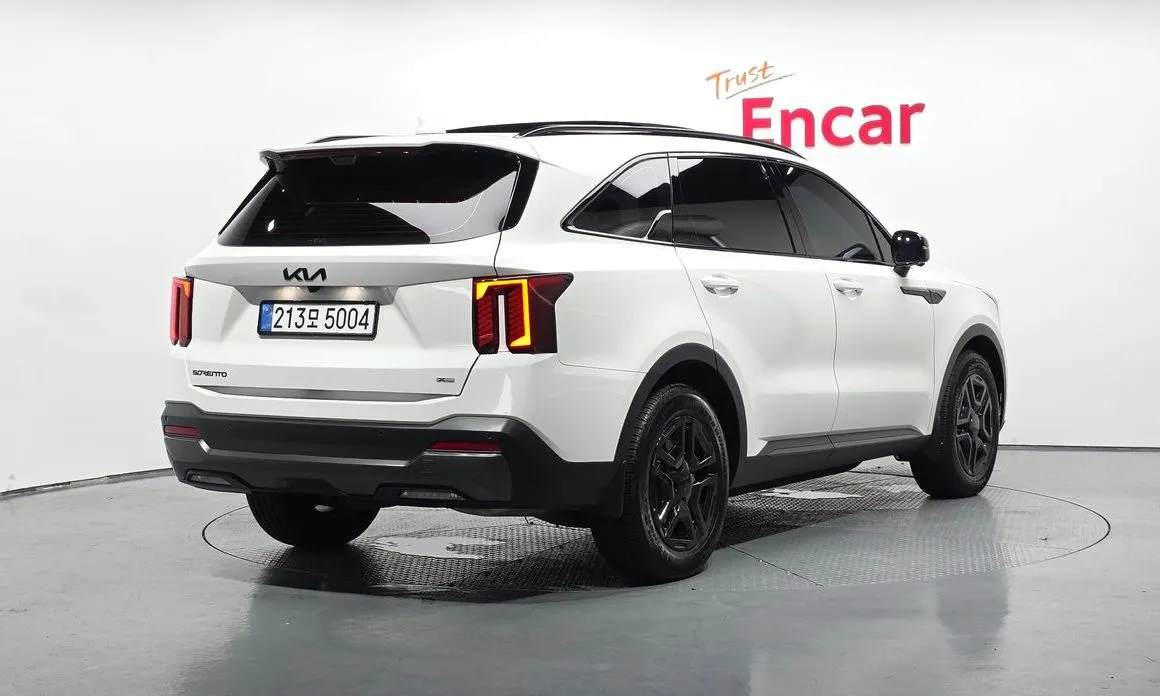 Kia Sorento — фото 6
