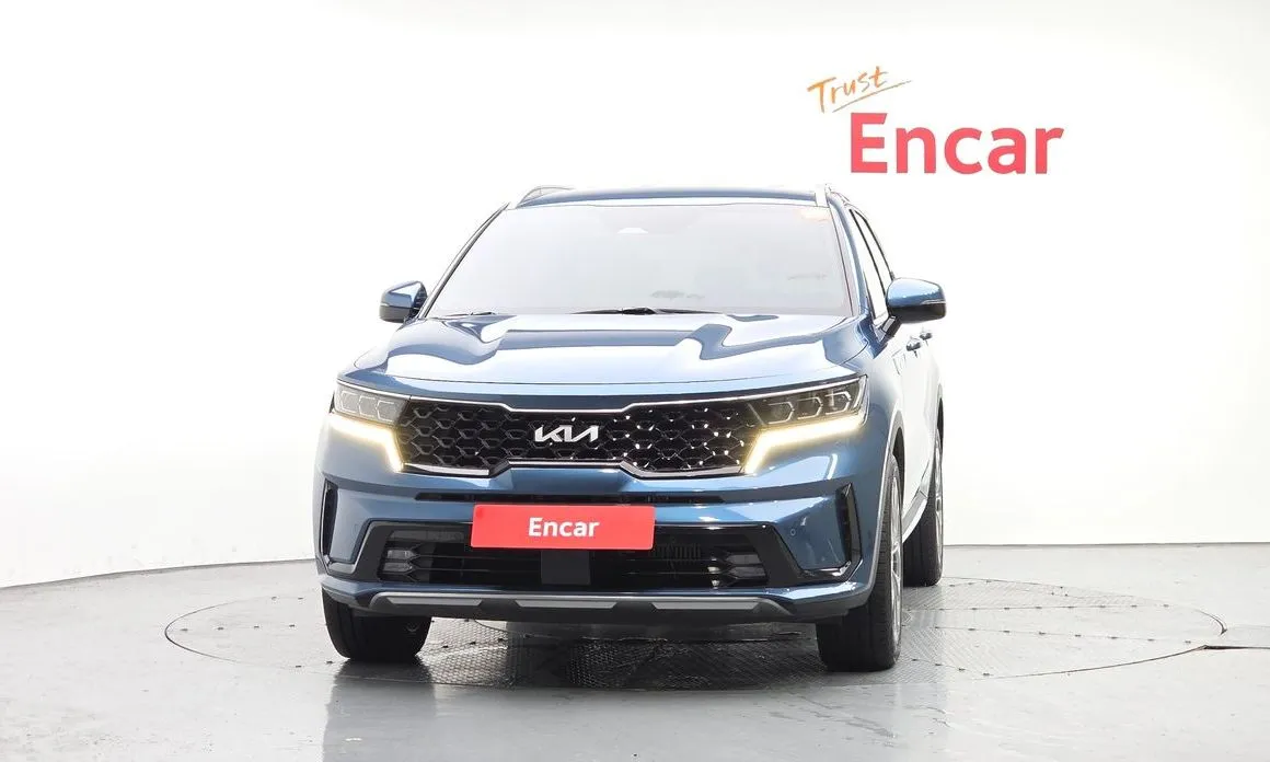 Kia Sorento — фото 5