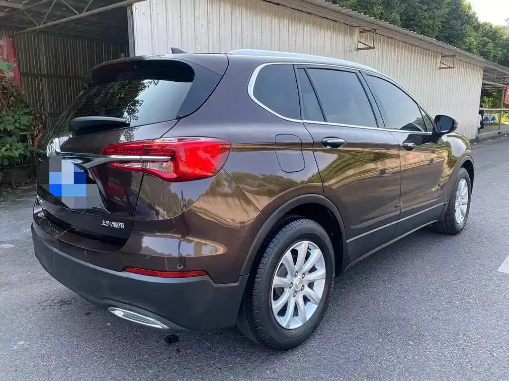 Buick Envision Plus — фото 3