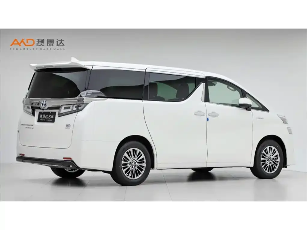 Toyota Vellfire — фото 2