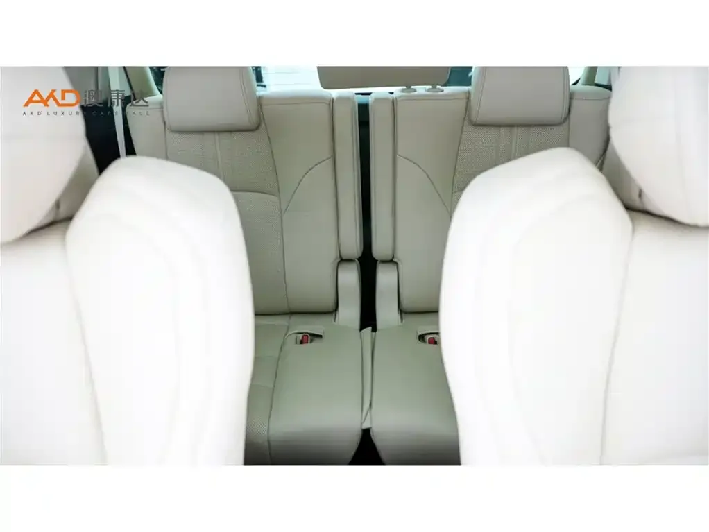 Toyota Vellfire — фото 8