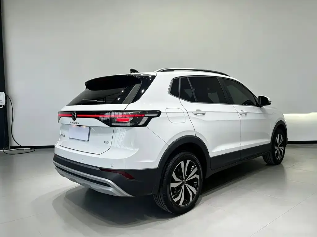 Volkswagen Tharu 2024 из CN, фото 8