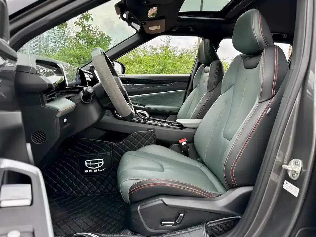 Geely Boyue 2024 из CN, фото 3