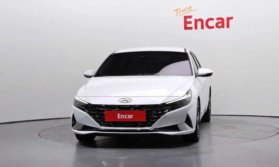 Hyundai AVANTE — фото 2