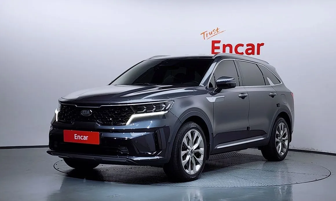 Kia Sorento — фото 1