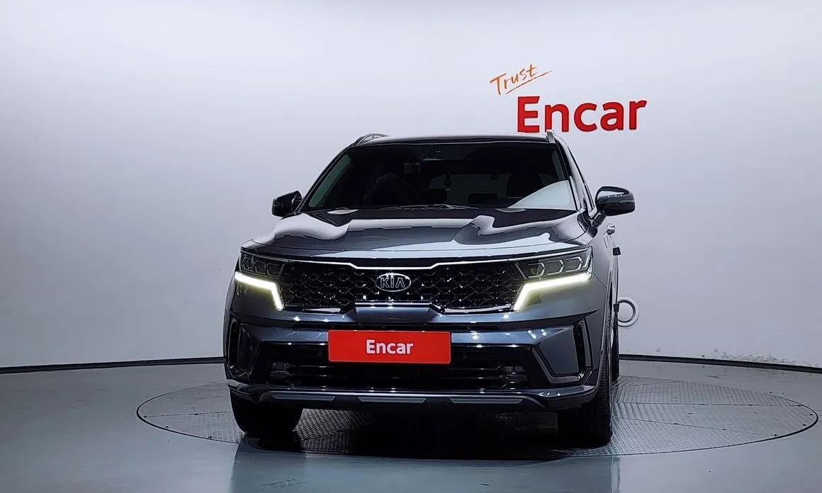 Kia Sorento — фото 7