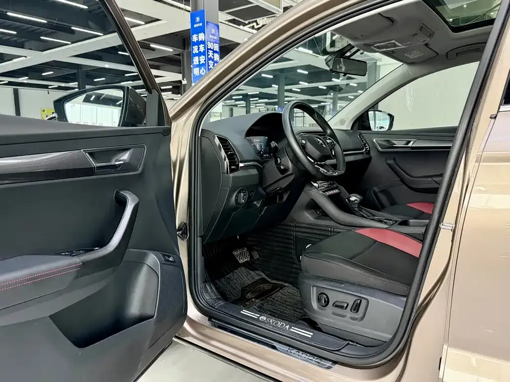 Skoda Karoq — фото 3