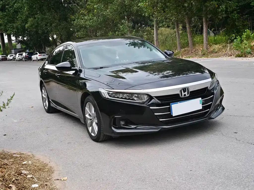 Honda Accord — фото 6