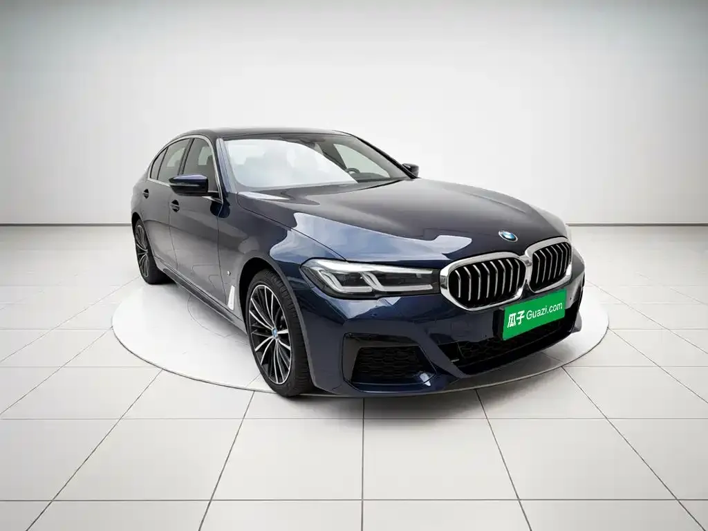 BMW 5 Series — фото 3