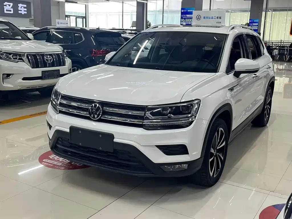 Volkswagen Tharu — фото 1