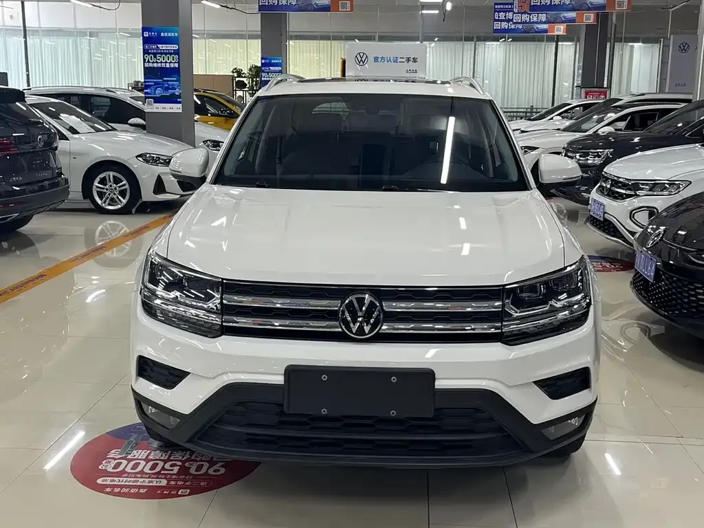Volkswagen Tharu — фото 2