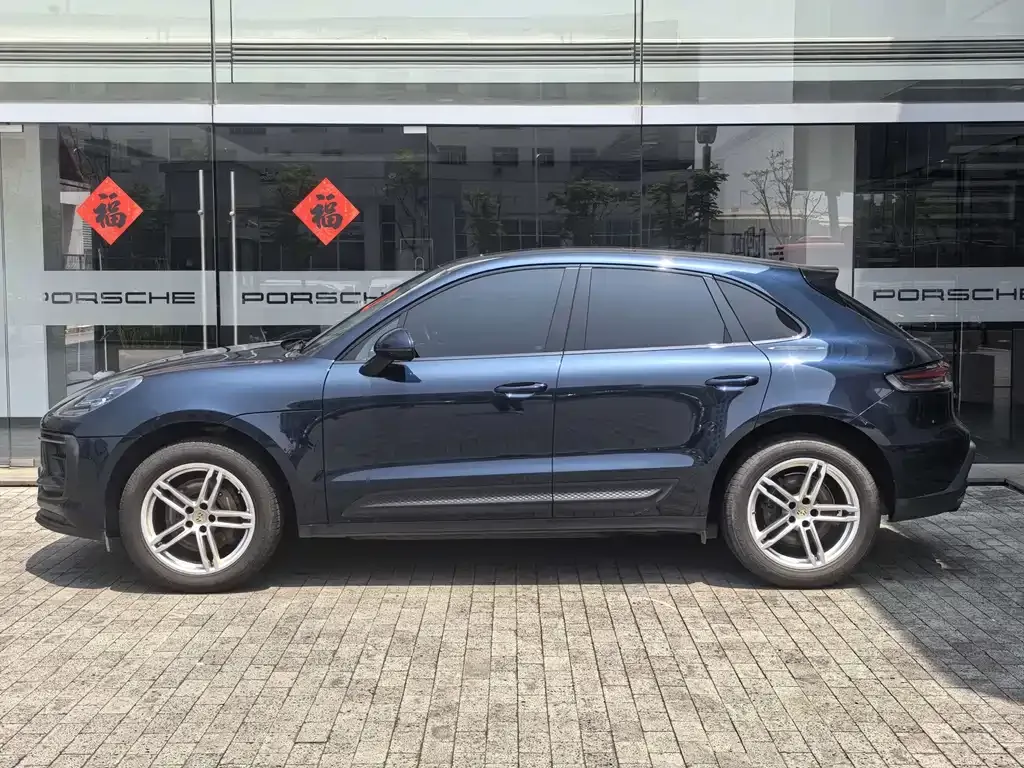 Porsche Macan — фото 9